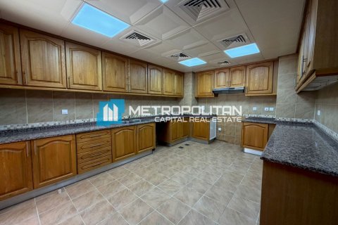 Villa de 5 dormitorios en Abu Dhabi, UAE No. 149964 30