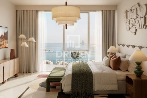 Appartement de 2 chambres à EMAAR Beachfront, UAE No. 218371 3