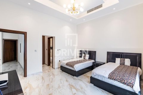 5 bedrooms Villa in Nad Al Sheba 1, UAE No. 212568 19