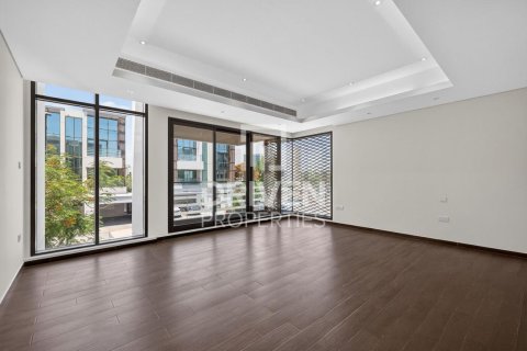 Villa de 6 dormitorios en Meydan, UAE No. 221463 12