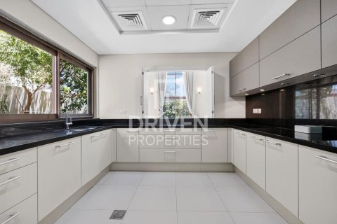 Villa de 6 dormitorios en Meydan, UAE No. 221463 23