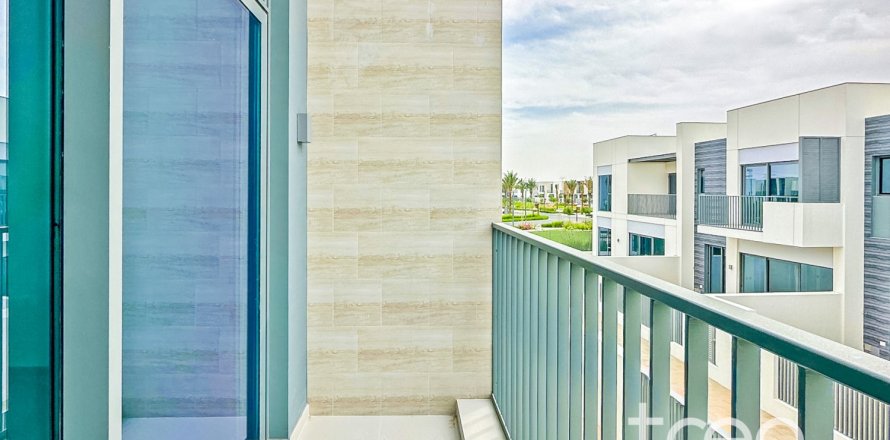 3 bedrooms Townhouse in Joy, UAE No. 220943