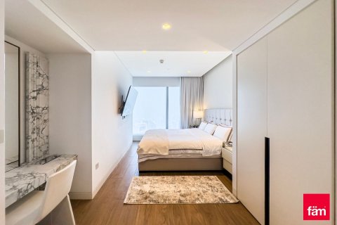 3 bedrooms Apartment in Dubai, UAE No. 36396 6