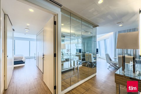 3 bedrooms Apartment in Dubai, UAE No. 36396 16