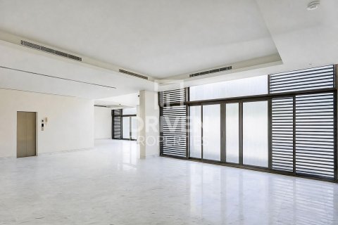 Вилла с 5 спальнями в District One, ОАЭ №221249 3