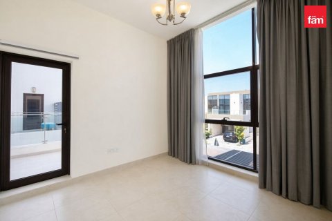 Villa de 3 dormitorios en Dubai, UAE No. 223784 10