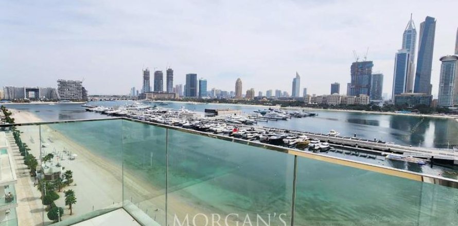 Appartement de 3 chambres à EMAAR Beachfront, UAE No. 76868
