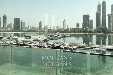 Appartement de 3 chambres à EMAAR Beachfront, UAE No. 76868 26