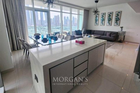Appartement de 3 chambres à EMAAR Beachfront, UAE No. 76868 31