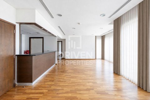 Apartment de 3 dormitorios en DIFC, UAE No. 223337