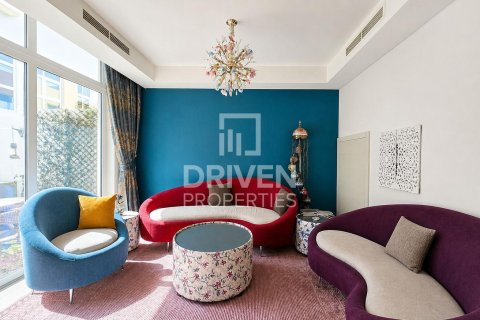 Townhouse de 3 dormitorios en Dubai, UAE No. 221535