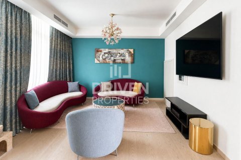 Townhouse de 3 dormitorios en Dubai, UAE No. 221535 4