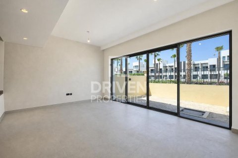 4 غرف نوم تاون هاوس في Damac Lagoons, الإمارات العربية المتحدة رقم 215032 6