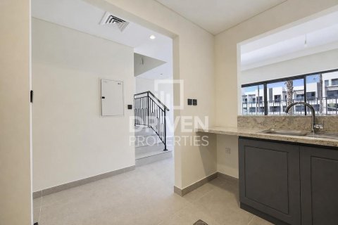 4 غرف نوم تاون هاوس في Damac Lagoons, الإمارات العربية المتحدة رقم 215032 22