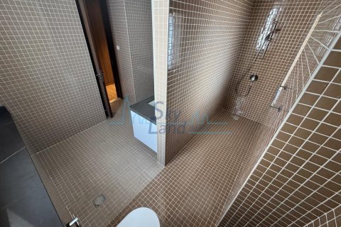Villa de 4 dormitorios en Umm Suqeim, UAE No. 127106 31