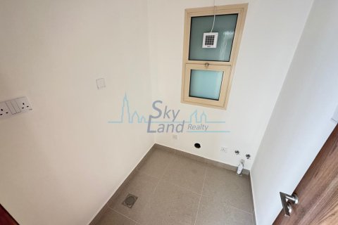 Villa de 4 dormitorios en Umm Suqeim, UAE No. 127106 14