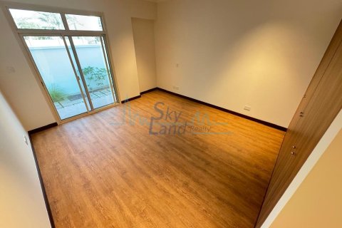 Villa de 4 dormitorios en Umm Suqeim, UAE No. 127106 15