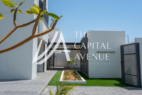 5 bedrooms Villa in Al Shamkha, UAE No. 221795 5