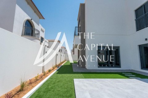 5 bedrooms Villa in Al Shamkha, UAE No. 221795 6