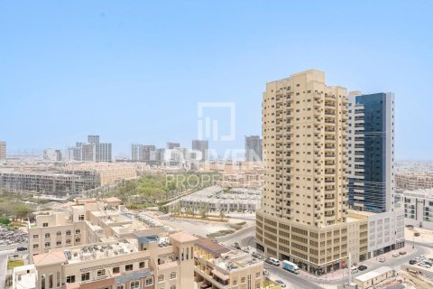 2 bedrooms Apartment in District 11, UAE No. 221074 3