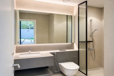 Villa de 5 dormitorios en Tilal City, UAE No. 215257 6