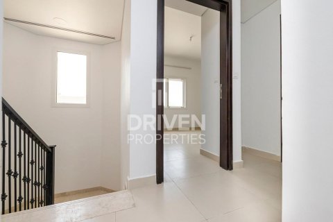 Townhouse de 3 dormitorios en Casa Viva, UAE No. 215155 13