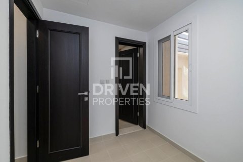 Townhouse de 3 dormitorios en Casa Viva, UAE No. 215155 9