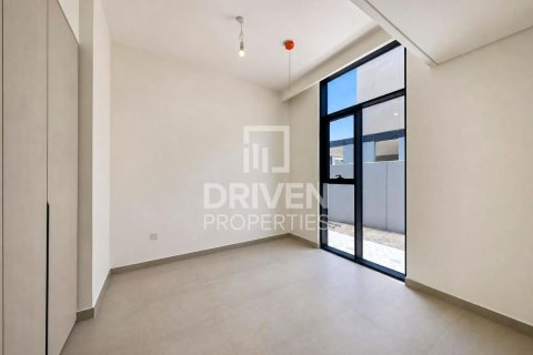 4 bedrooms Townhouse in Mudon, UAE No. 212663 9