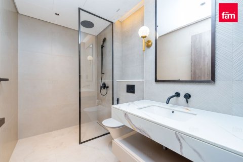 2 bedrooms Apartment in Business Bay, UAE No. 213440 18
