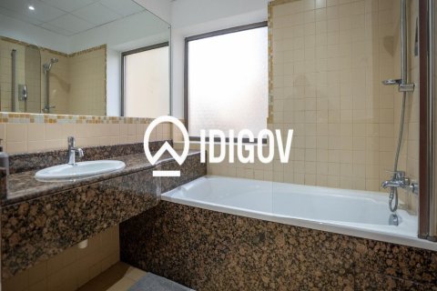 Квартира с 2 спальнями в Bahar, ОАЭ №217300 14