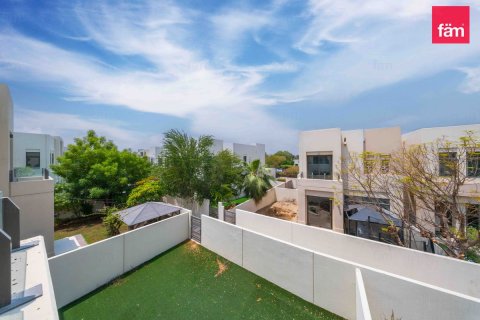3 bedrooms Villa in Reem, UAE No. 200241 6