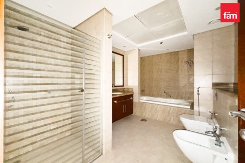 Apartment de 3 dormitorios en Dubai, UAE No. 224449 14