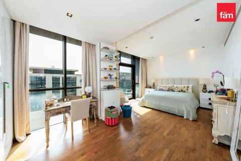 3 bedrooms Duplex in City Walk, UAE No. 215950 17