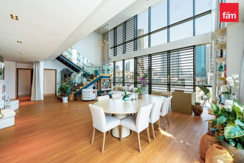 3 bedrooms Duplex in City Walk, UAE No. 215950