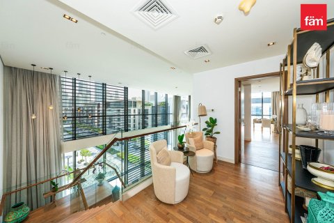 3 bedrooms Duplex in City Walk, UAE No. 215950 24