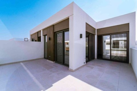 Villa de 4 dormitorios en Dubai Sports City, UAE No. 205760 25
