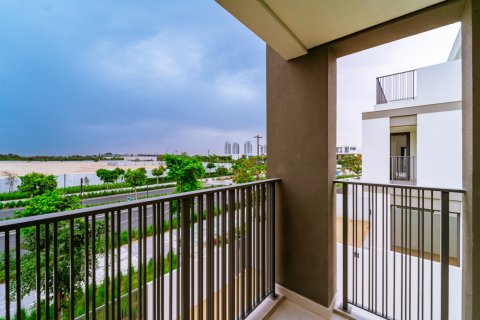 Villa de 4 dormitorios en Dubai Sports City, UAE No. 205760 17