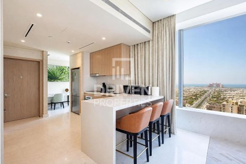 1 bedroom Apartment in The Palm Tower, UAE No. 212290 7
