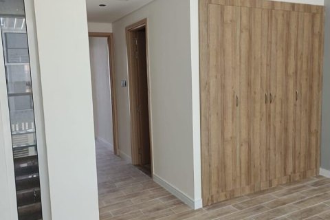 2 bedrooms Townhouse in Rukan, UAE No. 167708 2