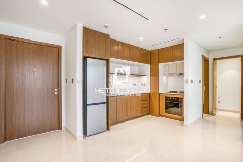 Appartement de 1 chambre à EMAAR Beachfront, UAE No. 128169 18