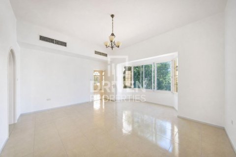 Villa de 5 dormitorios en Jumeirah, UAE No. 221412 14