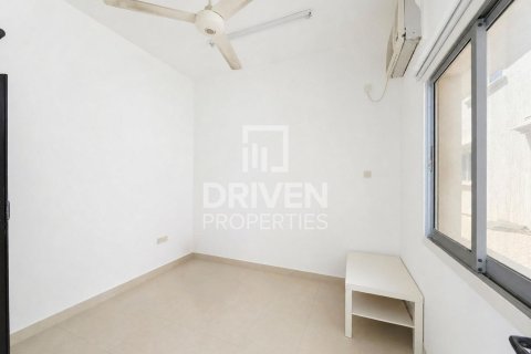 Villa de 5 dormitorios en Jumeirah, UAE No. 221412 11