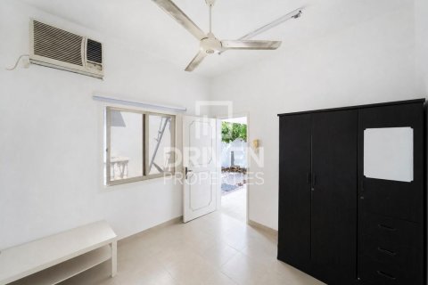 Villa de 5 dormitorios en Jumeirah, UAE No. 221412 12