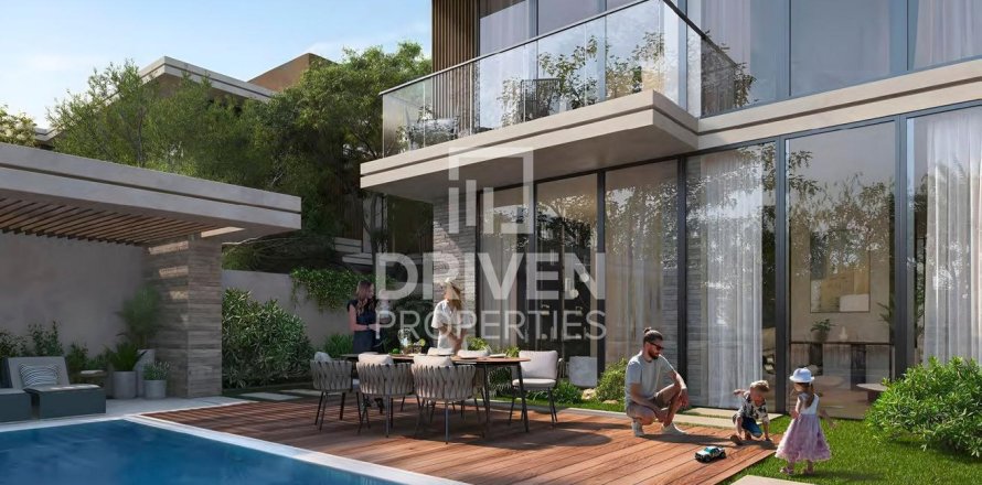 Villa de 4 dormitorios en Dubai, UAE No. 214151