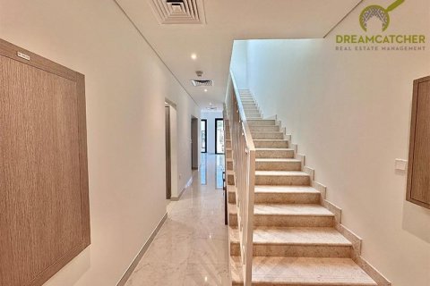 2 bedrooms Townhouse in Mina Al Arab, UAE No. 75641 25