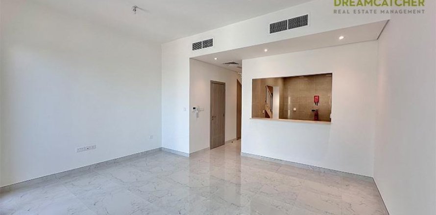 2 bedrooms Townhouse in Mina Al Arab, UAE No. 75641