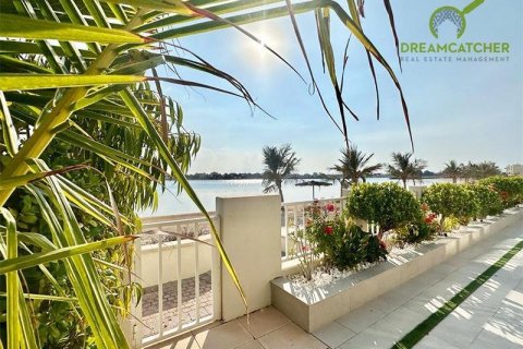 Villa de 5 chambres à Mina Al Arab, UAE No. 75457 3
