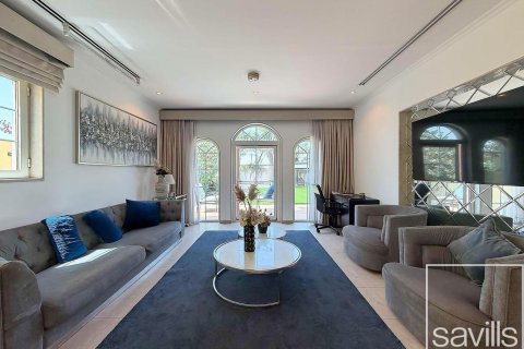 Villa de 3 dormitorios en Jumeirah Park, UAE No. 222558 12