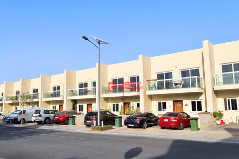 Villa de 3 chambres à International City, UAE No. 39689 8