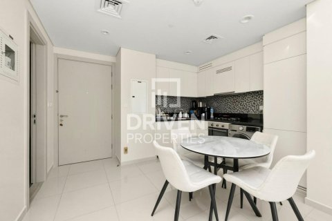 2 bedrooms Apartment in Aykon City, UAE No. 212395 12